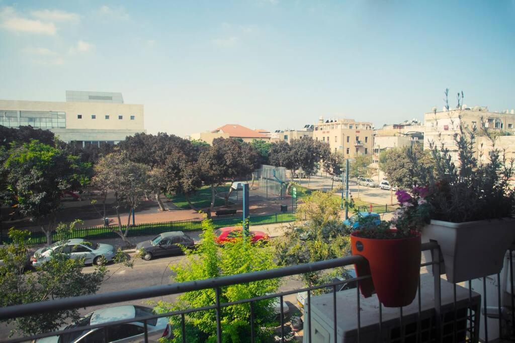 Spacious Jaffa Apt Near The Flea Market テル・アビブ エクステリア 写真